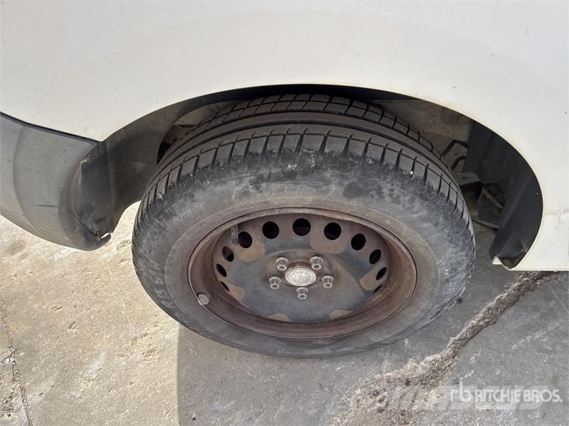 Renault Kangoo Vehicule Utilitaire Cargo Van Kaubikud