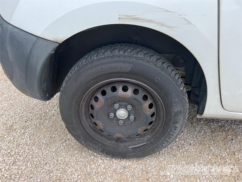 Renault Kangoo Vehicule Utilitaire Cargo Van (Inoperable) Dodávky