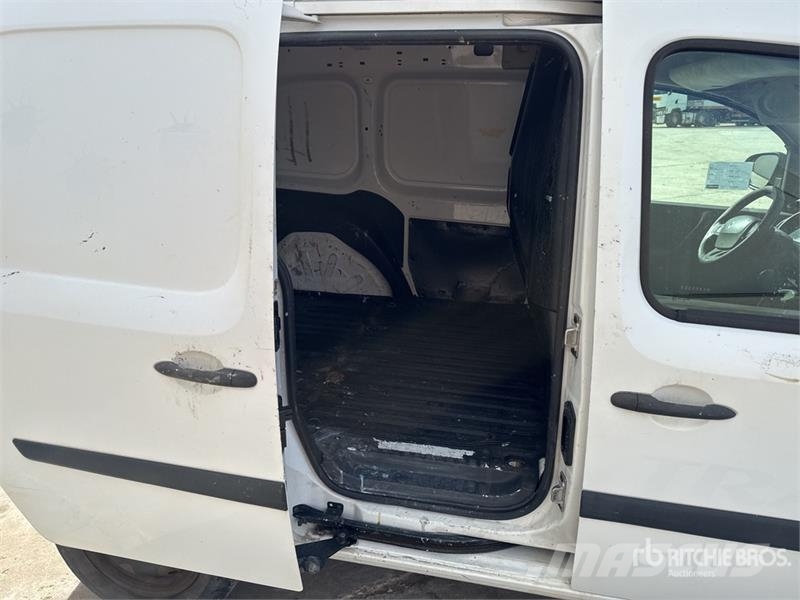 Renault Kangoo Vehicule Utilitaire Cargo Van Kaubikud