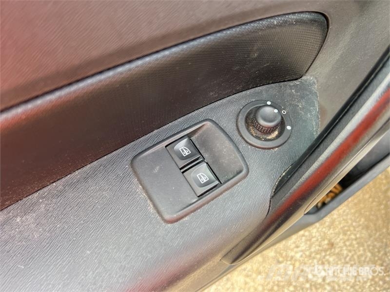 Renault Kangoo Vehicule Utilitaire Cargo Van (Inoperable) Dodávky