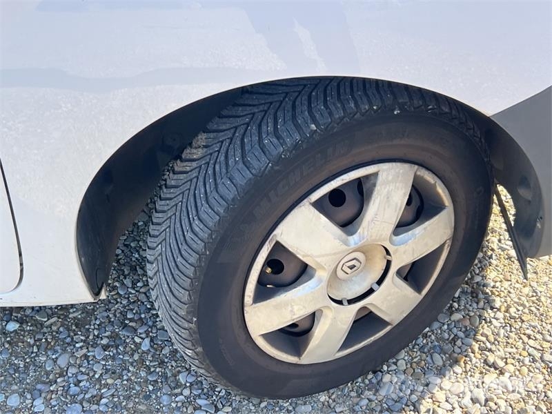 Renault Kangoo ZE Vehicule Utilitaire Cargo Van Dostavna vozila / kombiji