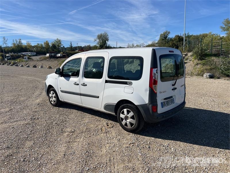 Renault Kangoo ZE Vehicule Utilitaire Cargo Van Dostavna vozila / kombiji