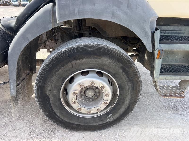 Renault Kerax 320.19 その他トラック