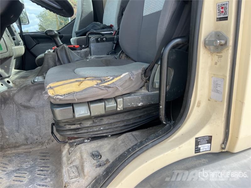 Renault Kerax 320.19 その他トラック