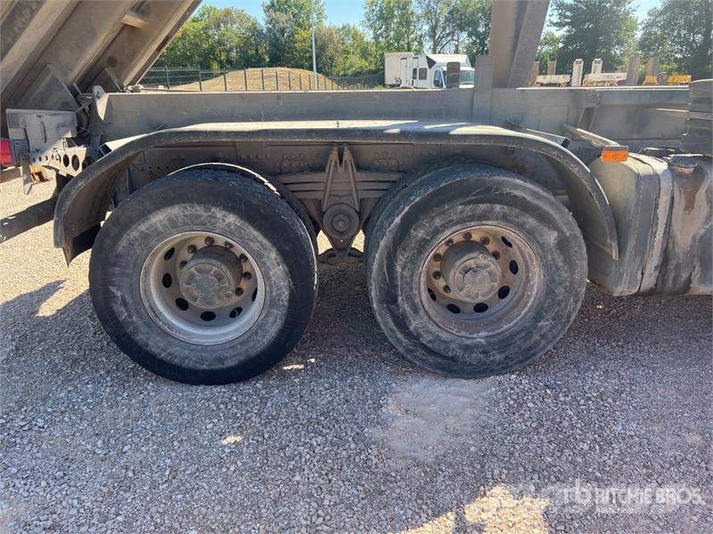 Renault Kerax 380 DXI 8x4 Camion Benne T/A Dump Truck 덤프 트럭