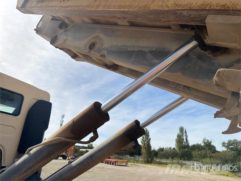 Renault Kerax 380dci 4x2 Camion Amplirol Roll-Off Truck شاحنات لوادر