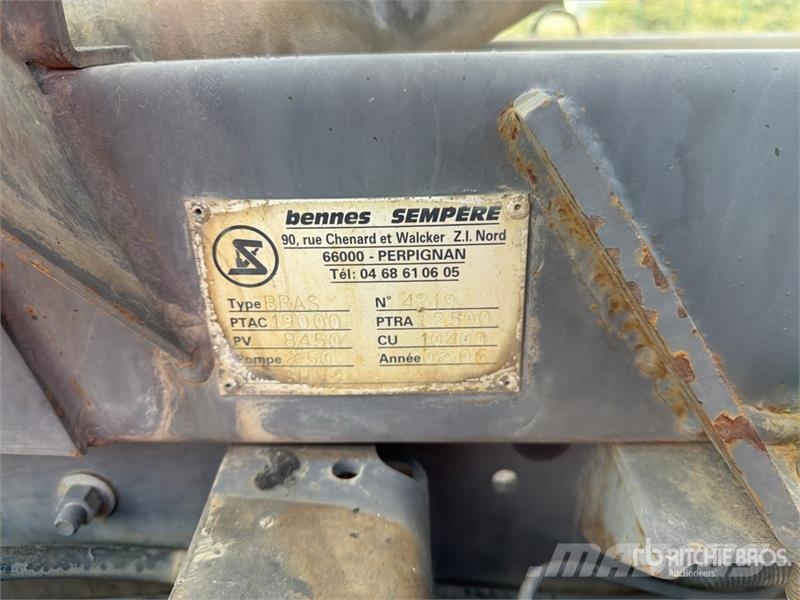 Renault Kerax 380dci 4x2 Camion Amplirol Roll-Off Truck شاحنات لوادر