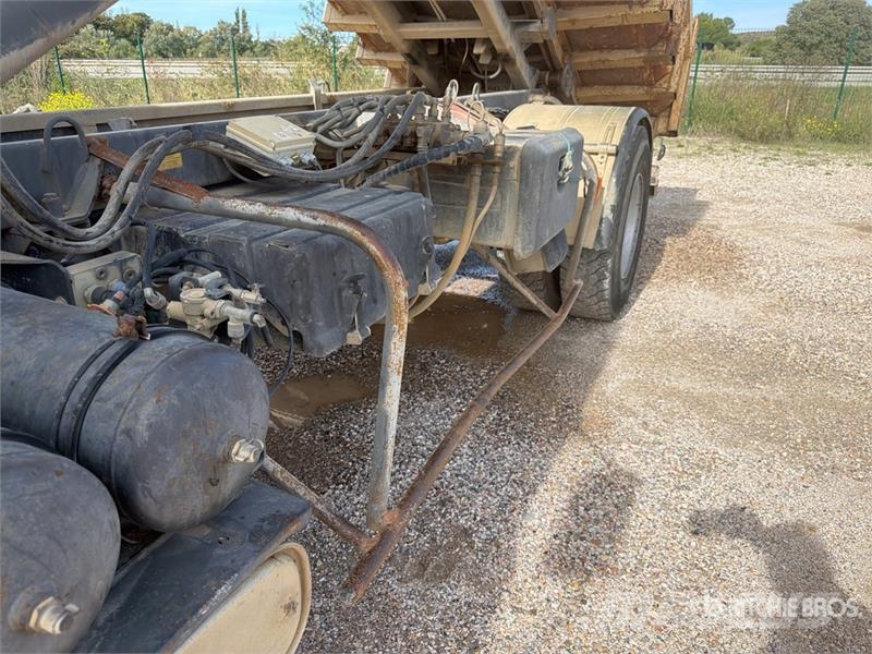 Renault Kerax 380dci 4x2 Camion Amplirol Roll-Off Truck شاحنات لوادر