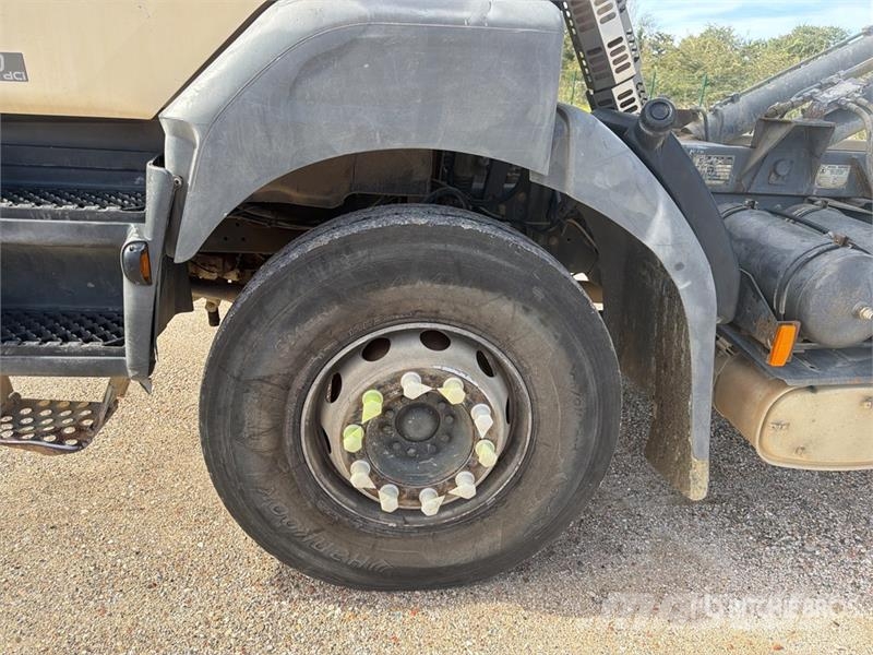 Renault Kerax 380dci 4x2 Camion Amplirol Roll-Off Truck شاحنات لوادر