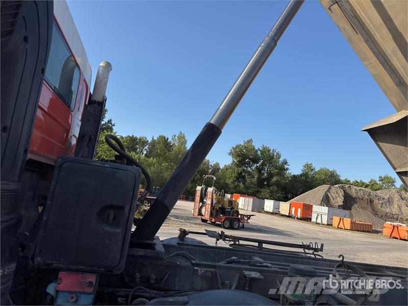 Renault KERAX 450 DXi 8x4 Twin-Steer Camion Benne Tri/A Du Tipper trucks