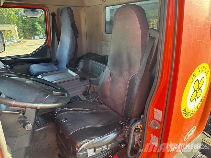 Renault KERAX 450 DXi 8x4 Twin-Steer Camion Benne Tri/A Du Tipper trucks