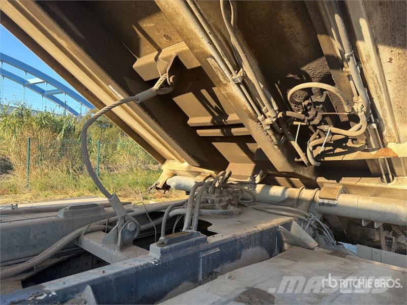 Renault Kerax460DXI 6x4 Camion Benne T/A Dump Truck Kiper tovornjaki