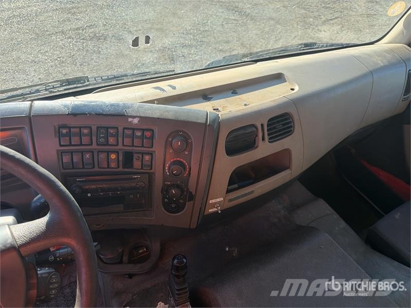 Renault Kerax460DXI 6x4 Camion Benne T/A Dump Truck Kiper tovornjaki