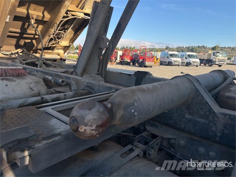 Renault Kerax460DXI 6x4 Camion Benne T/A Dump Truck Kiper tovornjaki