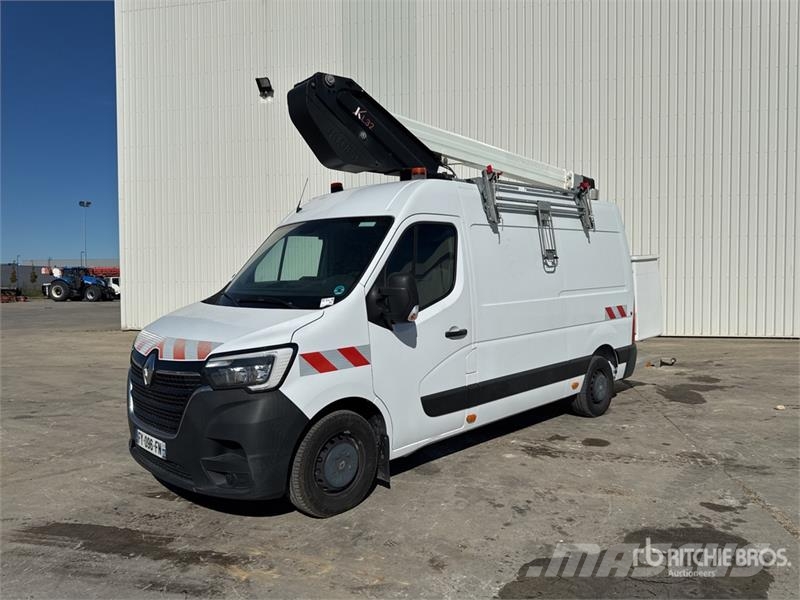 Renault Klubb KL32 10.5 m on Renault Master Camion Nacelle Plataformas sobre camión