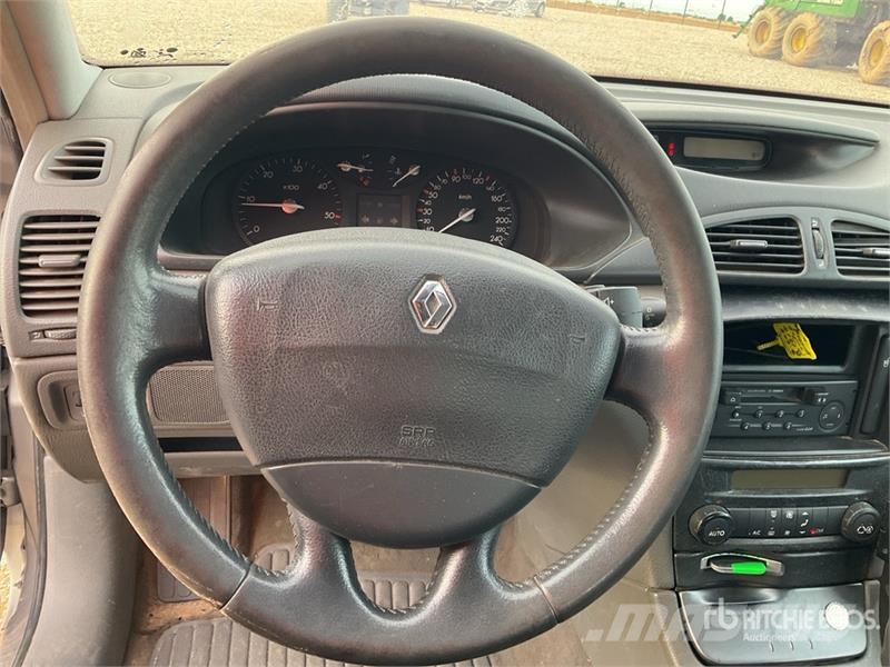 Renault Laguna Automobile Voiture