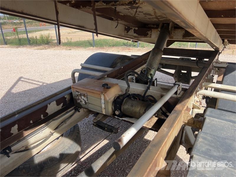 Renault Mascott 120 DXI Camion Benne Dump Truck Sklápače