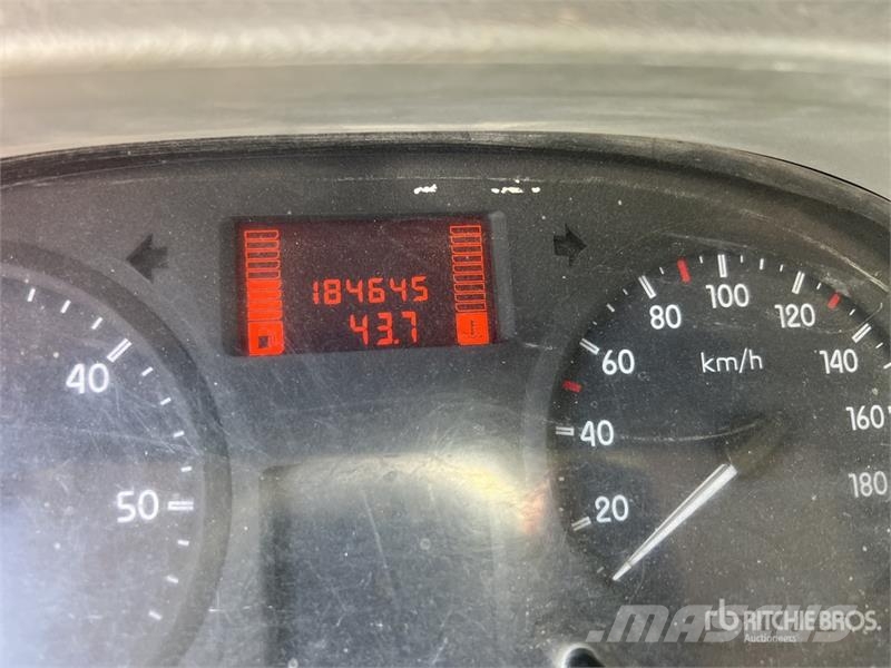 Renault Mascott 120 DXI Camion Benne Dump Truck Sklápače