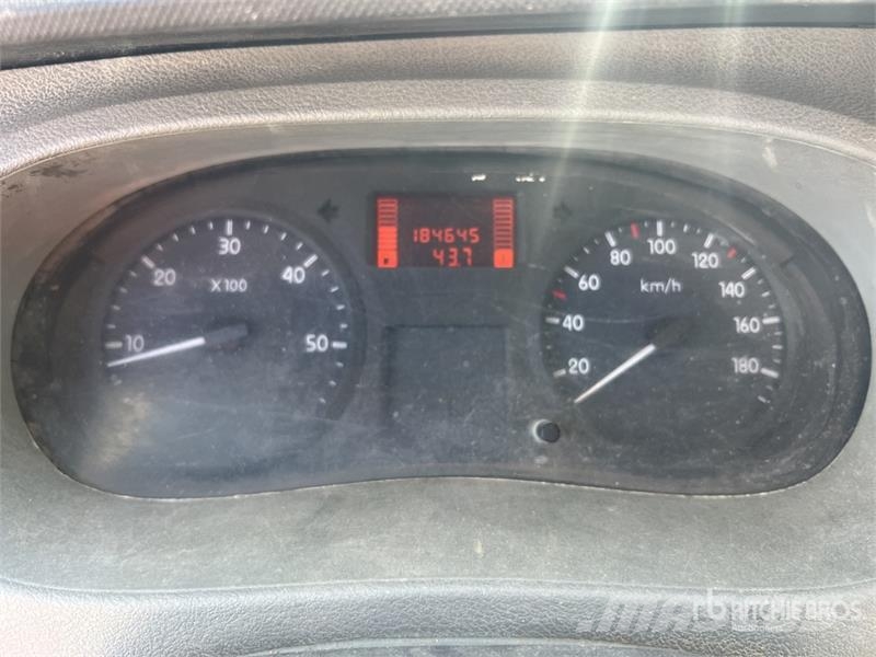 Renault Mascott 120 DXI Camion Benne Dump Truck Sklápače