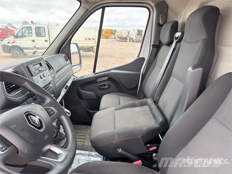 Renault Master Auto korpe