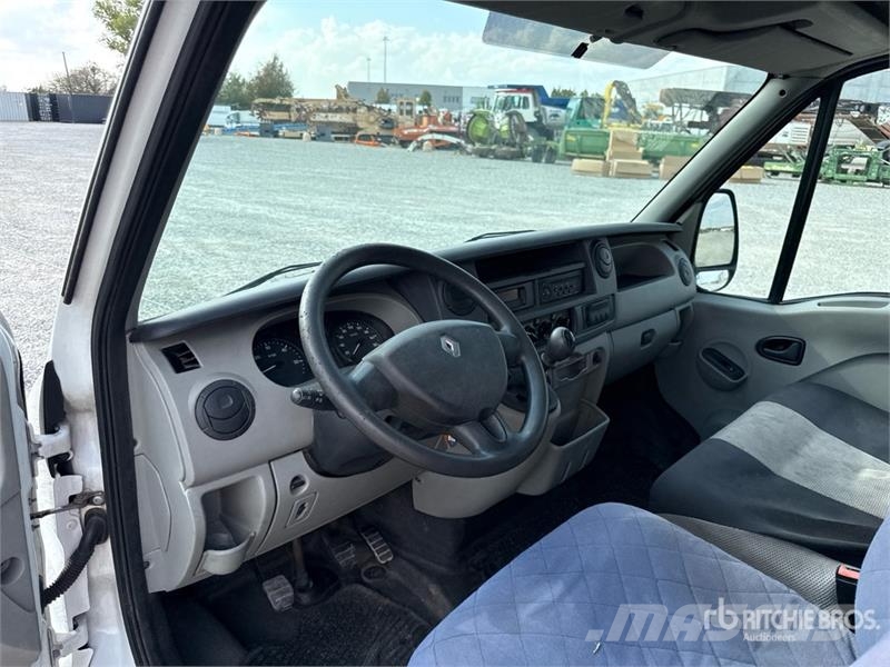 Renault Master مركبات الأغراض العامة