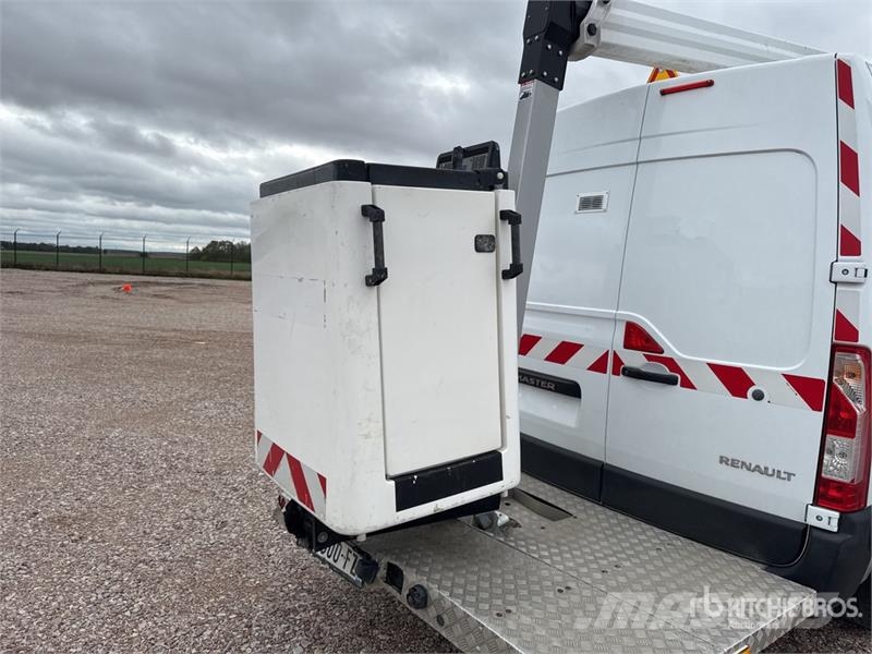 Renault Master Auto korpe