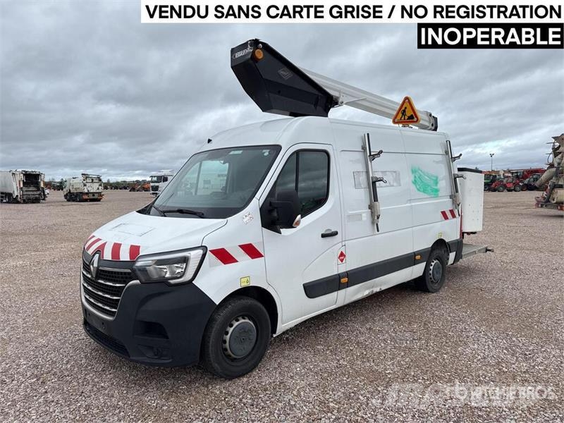 Renault Master Truck mounted platforms