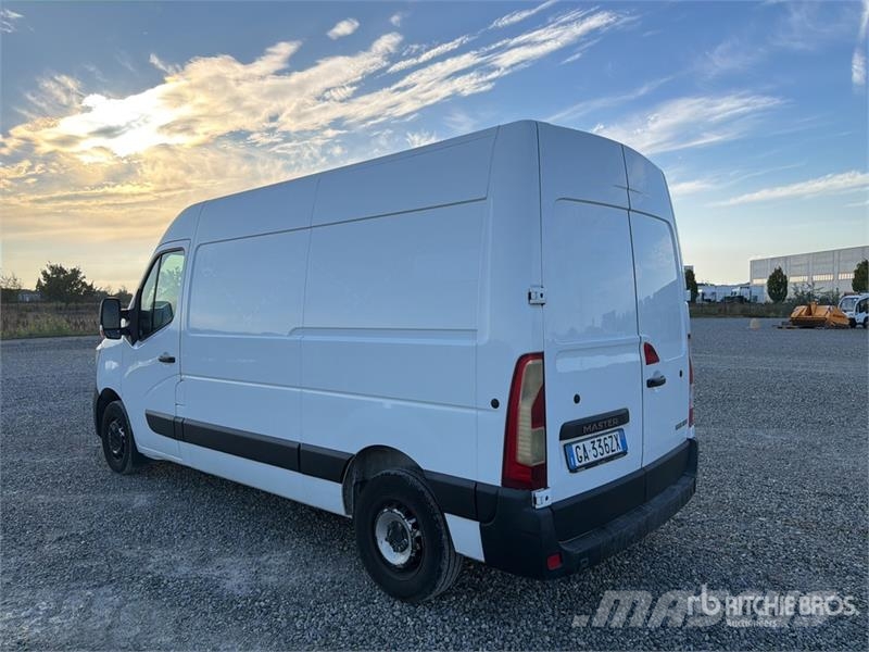 Renault Master Kaubikud