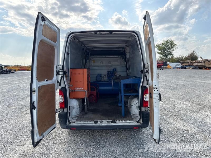 Renault Master مركبات الأغراض العامة