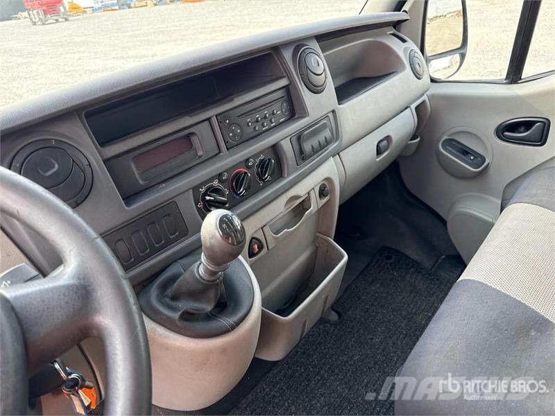 Renault Master مركبات الأغراض العامة