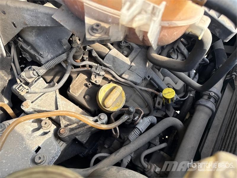 Renault Master مركبات الأغراض العامة
