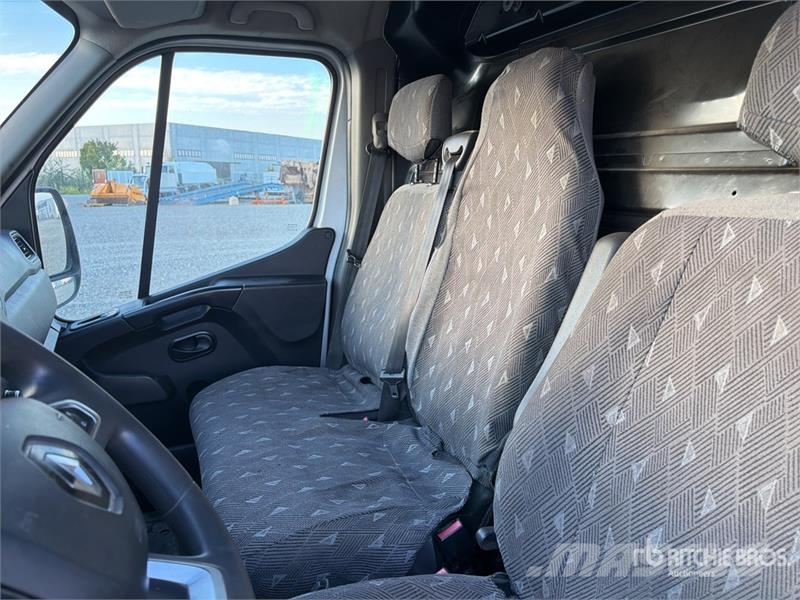 Renault Master Kaubikud