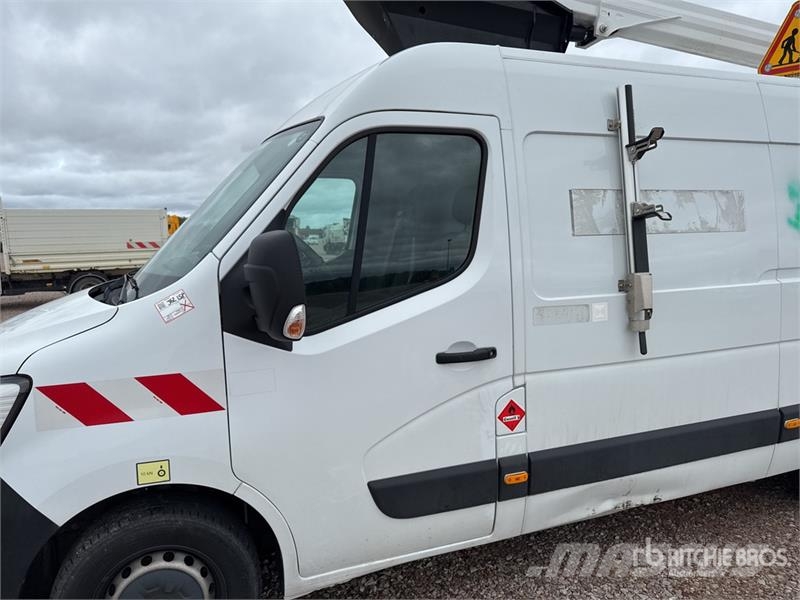 Renault Master Auto korpe