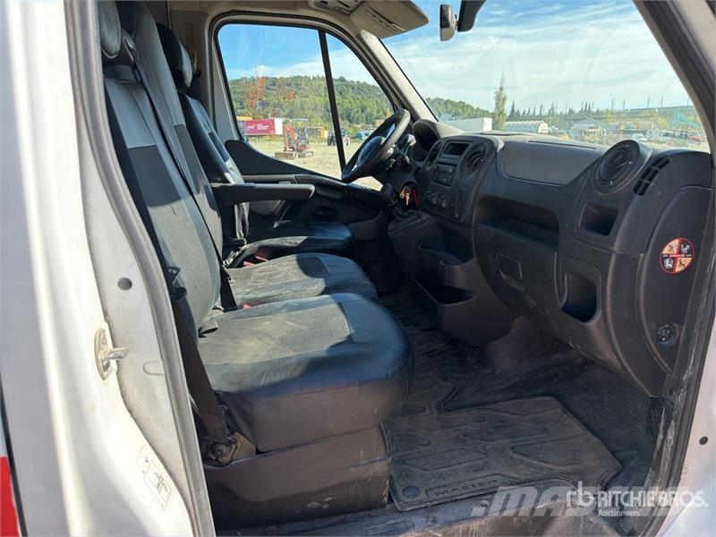 Renault Master Gesloten bedrijfswagens