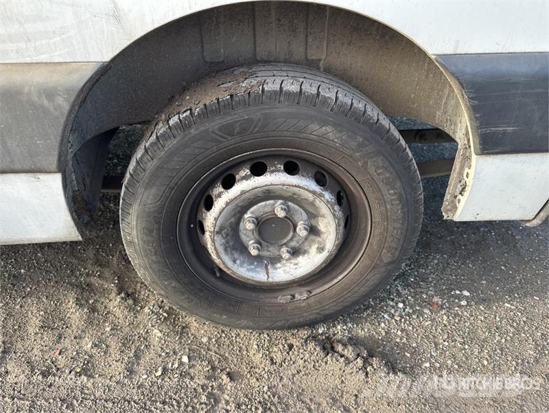 Renault Master 廂式貨物運輸車