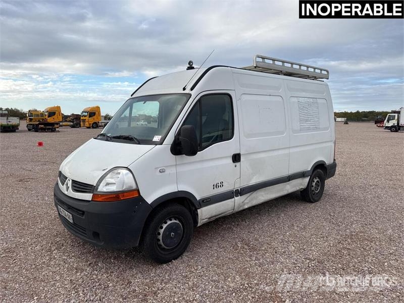Renault Master Panel vans