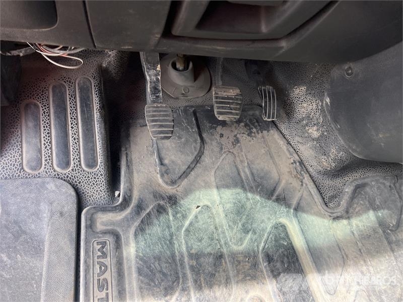 Renault Master Κλούβες με συρόμενες πόρτες