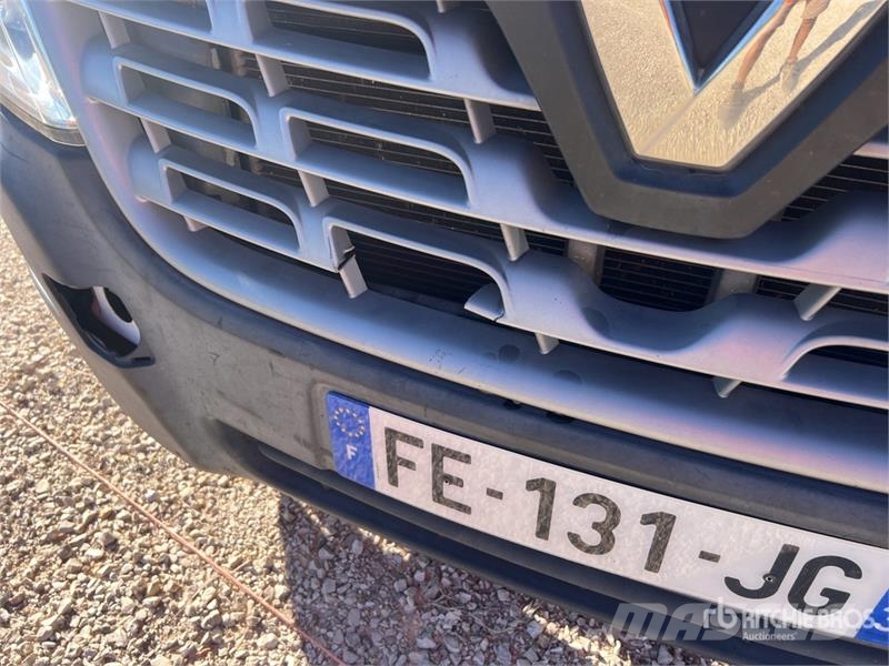 Renault Master Caminhões basculantes