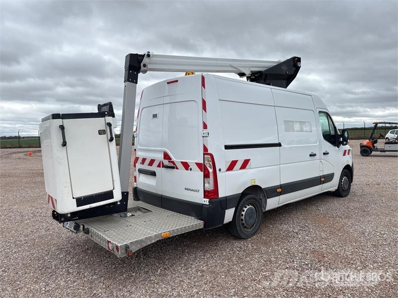 Renault Master Auto korpe