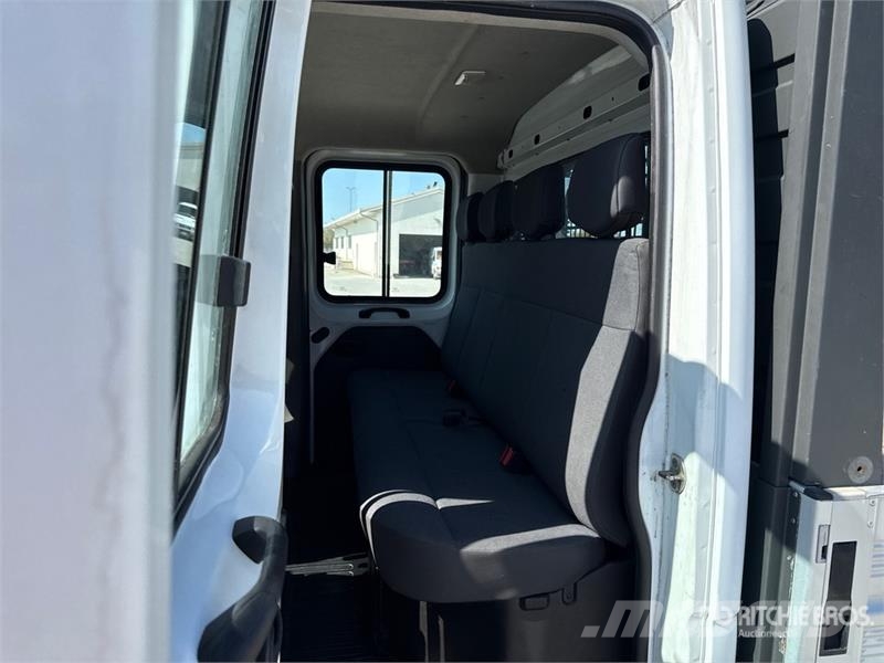 Renault Master Вантажівки-платформи/бокове розвантаження