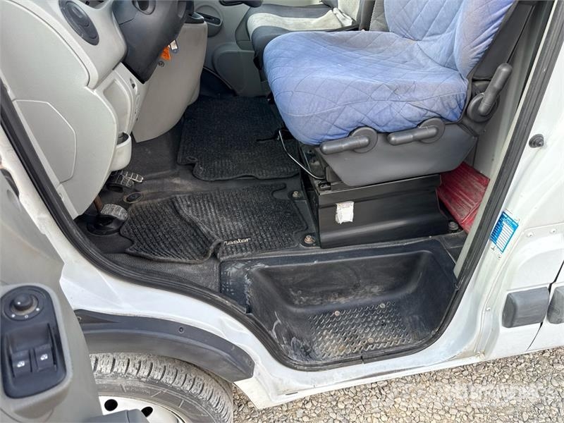 Renault Master مركبات الأغراض العامة