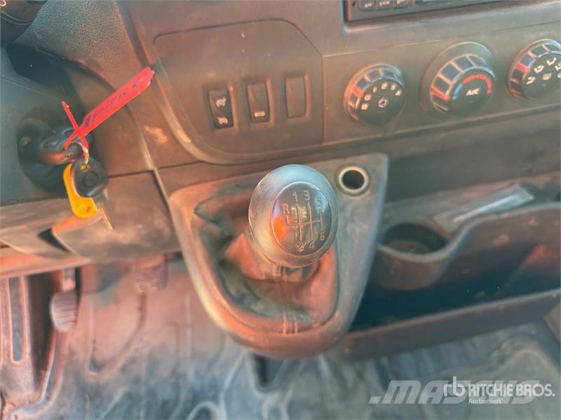 Renault Master Gesloten bedrijfswagens