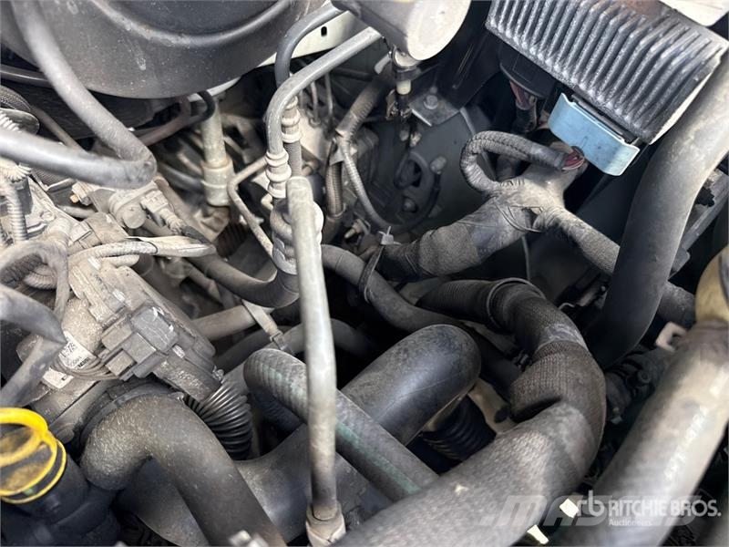 Renault Master 150dCi Van Truck Dobozos teherautók