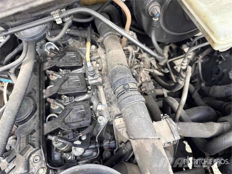 Renault Master 150dCi Van Truck Dobozos teherautók