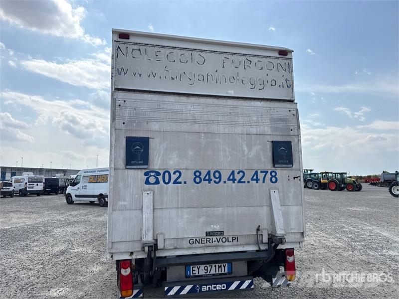 Renault Master 150dCi Van Truck Dobozos teherautók