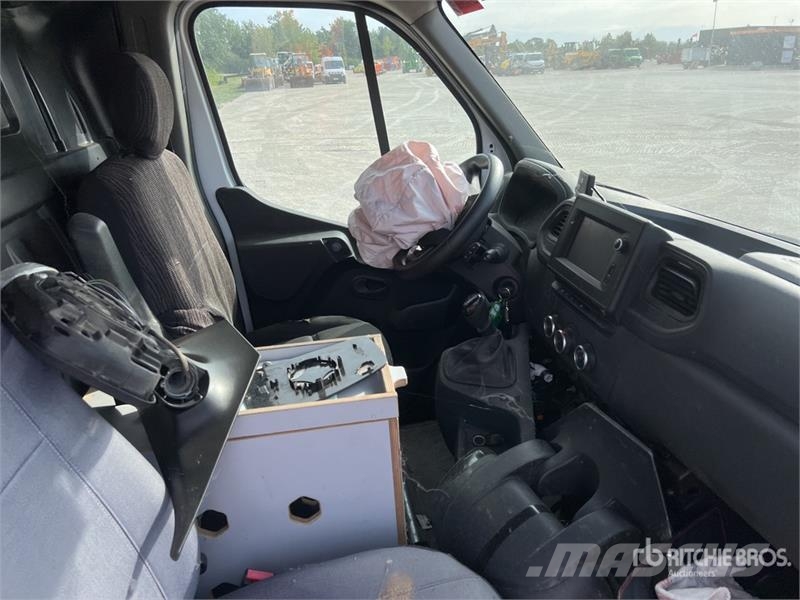 Renault Master Camion Nacelle Bucket Truck (Inoperable) LKW-Arbeitsbühnen