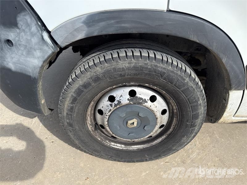 Renault Master dCi 100 Vehicule Utilitaire Cargo Van Furgonetas /Furgón