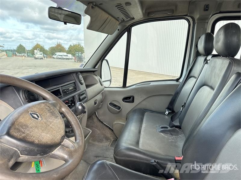Renault Master dCi 100 4x2 Camion Benne Dump Truck Pašizgāzējs