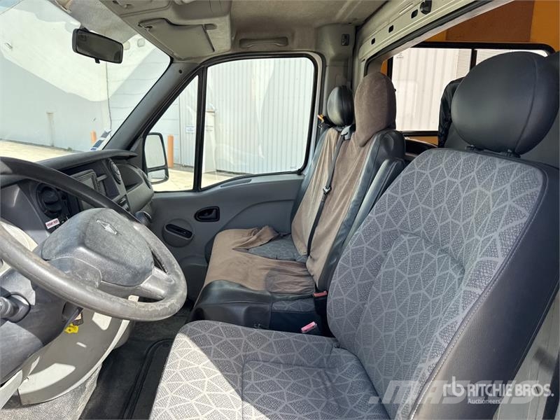 Renault Master dCi 100 Vehicule Utilitaire Cargo Van Furgonetas /Furgón