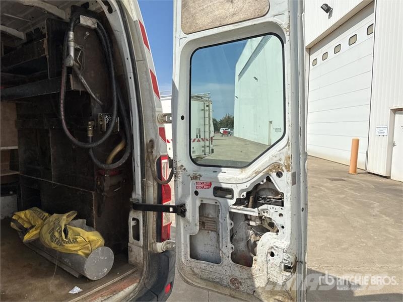 Renault Master dCi 100 Vehicule Utilitaire Cargo Van Furgonetas /Furgón